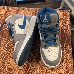 Air Jordan High-Top Sneakers in Gray and Blue